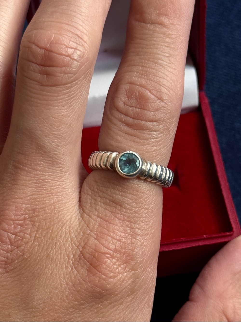 Silver Ribbed Band Ring with Blue Gemstone